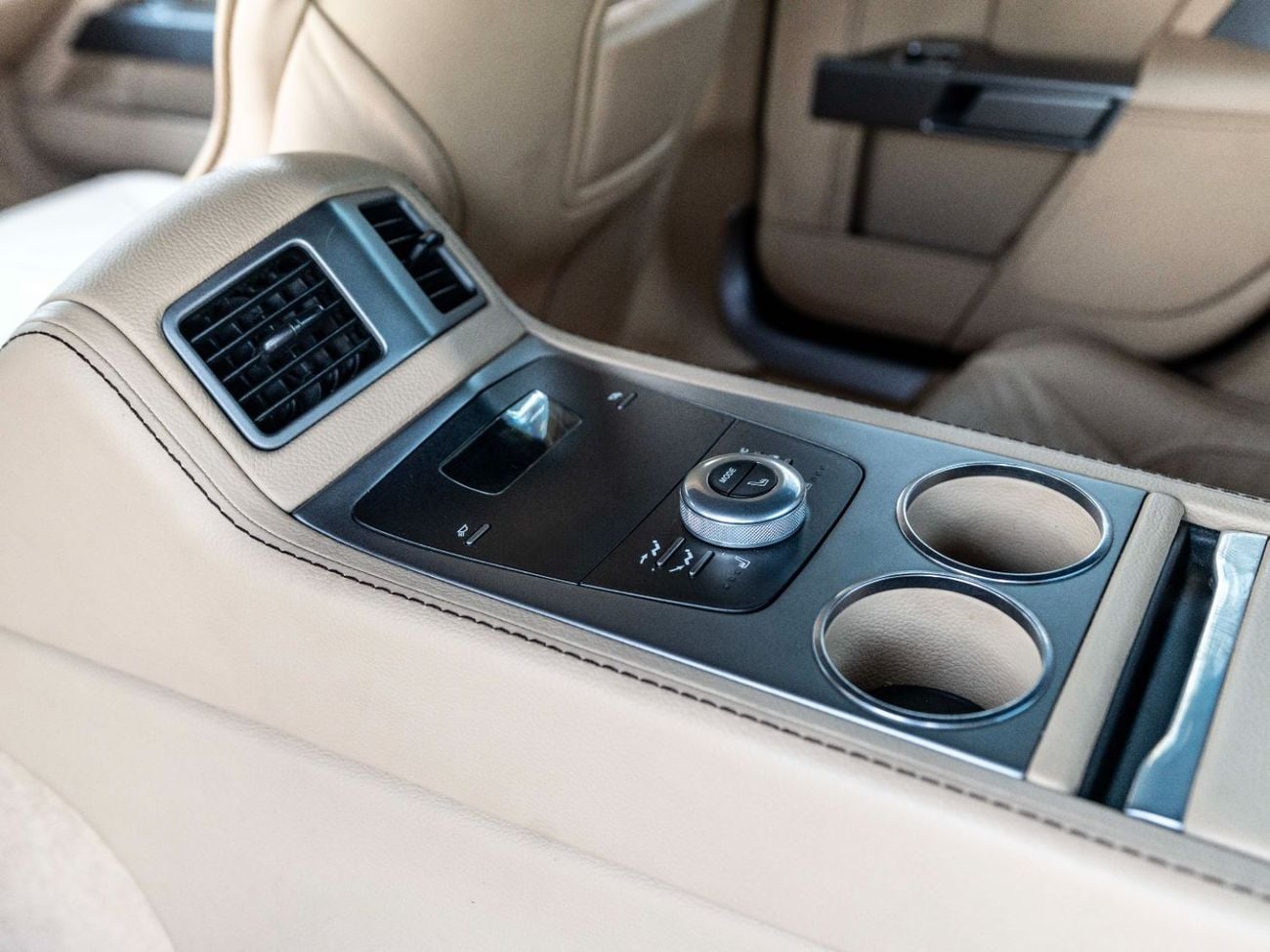 Aston Martin Rapide S