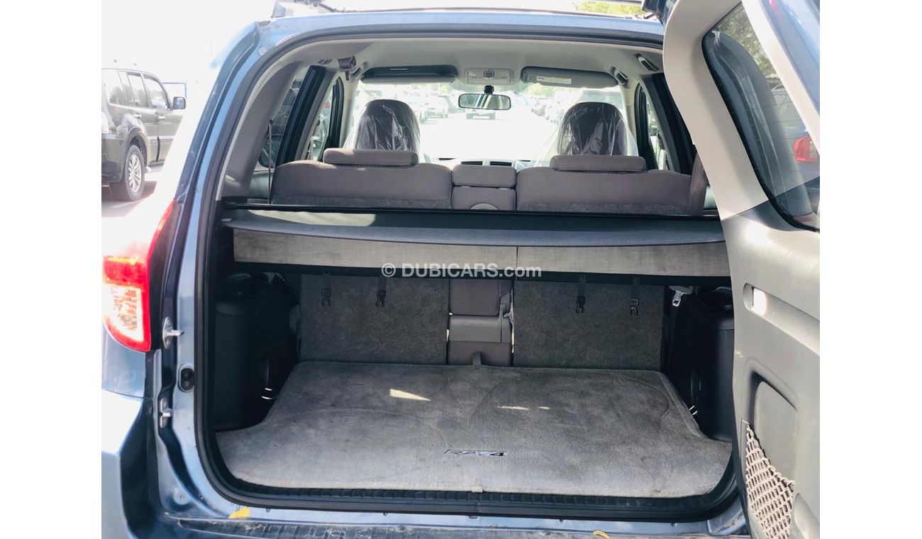 Toyota RAV4 4WD-FOR LOCAL AND EXPORT-LOT-596