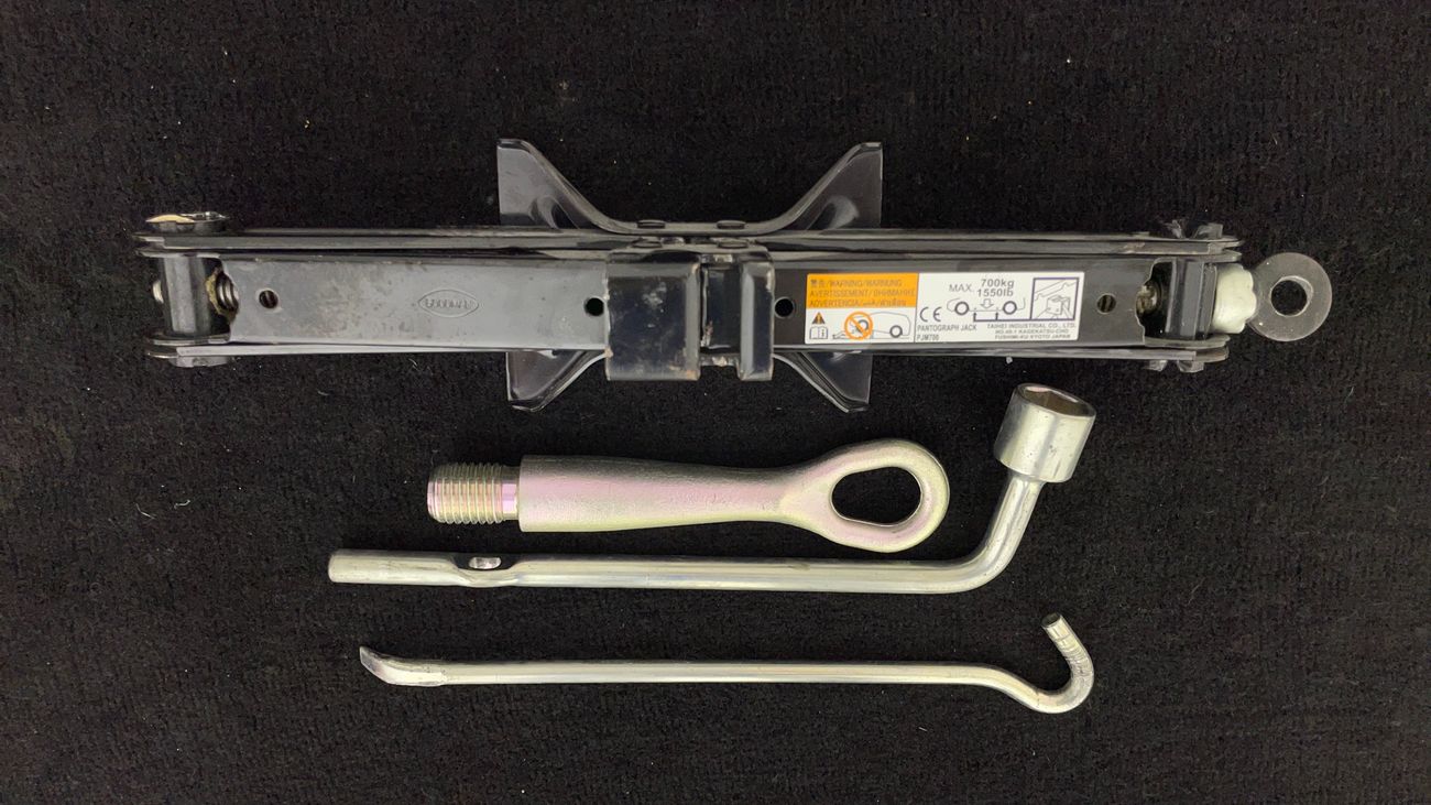 ميتسوبيشي اتراج GLX HIGHLINE 1.2 | بدون دفعة مقدمة | اختبار القيادة في المنزل