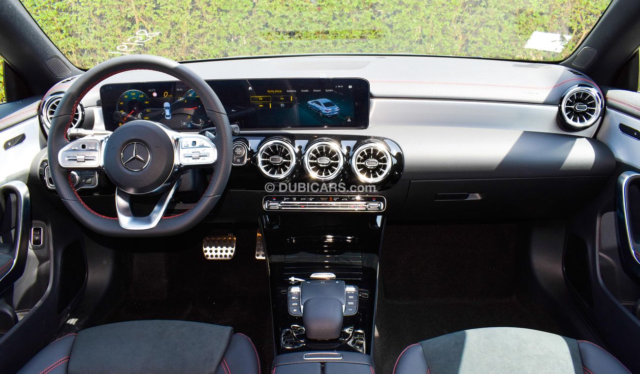 Mercedes-Benz CLA 200 Coupe | 2022 - Brand New