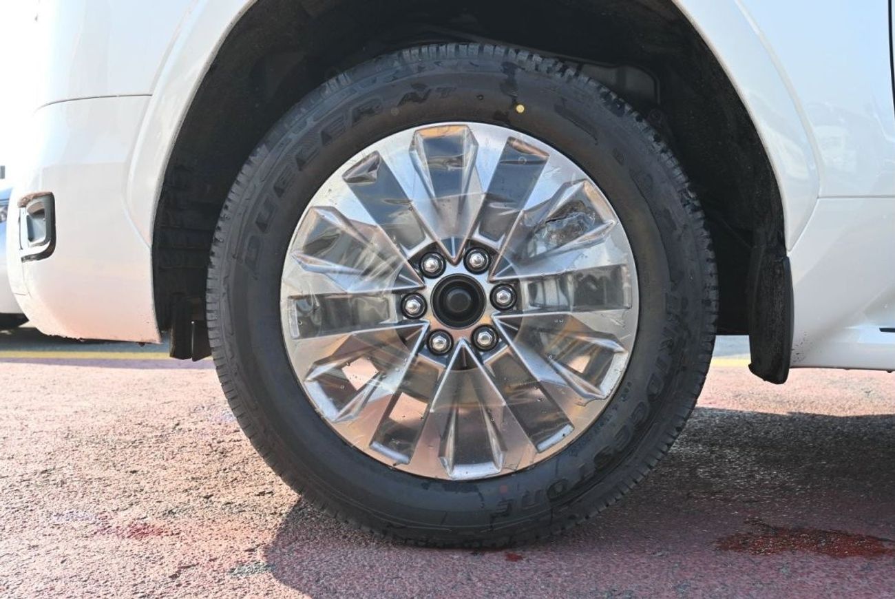 تويوتا لاند كروزر Toyota Land Cruiser 4.0L Petrol GX-R, 4WD, SUV, Model 2023, Color White