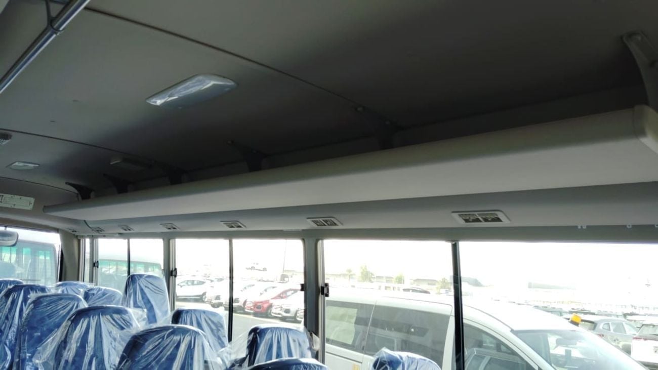 Mitsubishi Rosa 4.2 L Diesel GCC