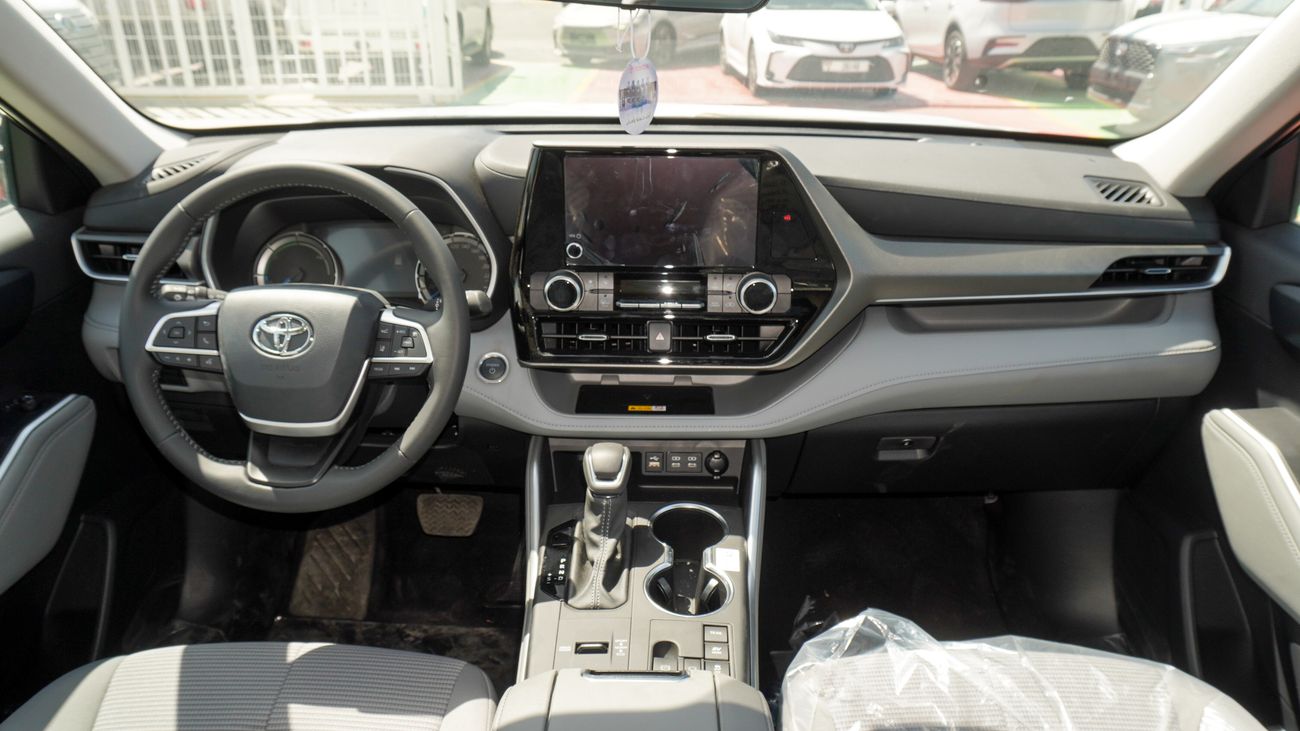 Toyota Highlander GLE 2.5L HYBRID