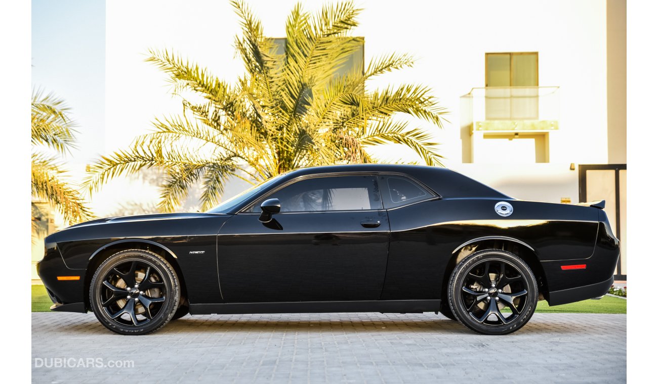 Dodge Challenger 5.7L Hemi V8