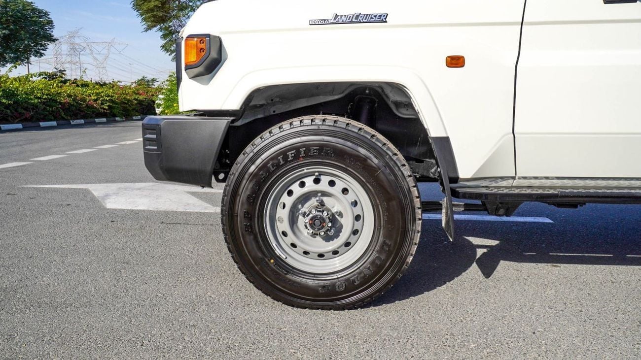 Toyota Land Cruiser 70 LC 78 HARDTOP 4.0L MT ECTAGR021 - 2026 Toyota LC78 3 Doors Hardtop - 4.0L Petrol Manual White