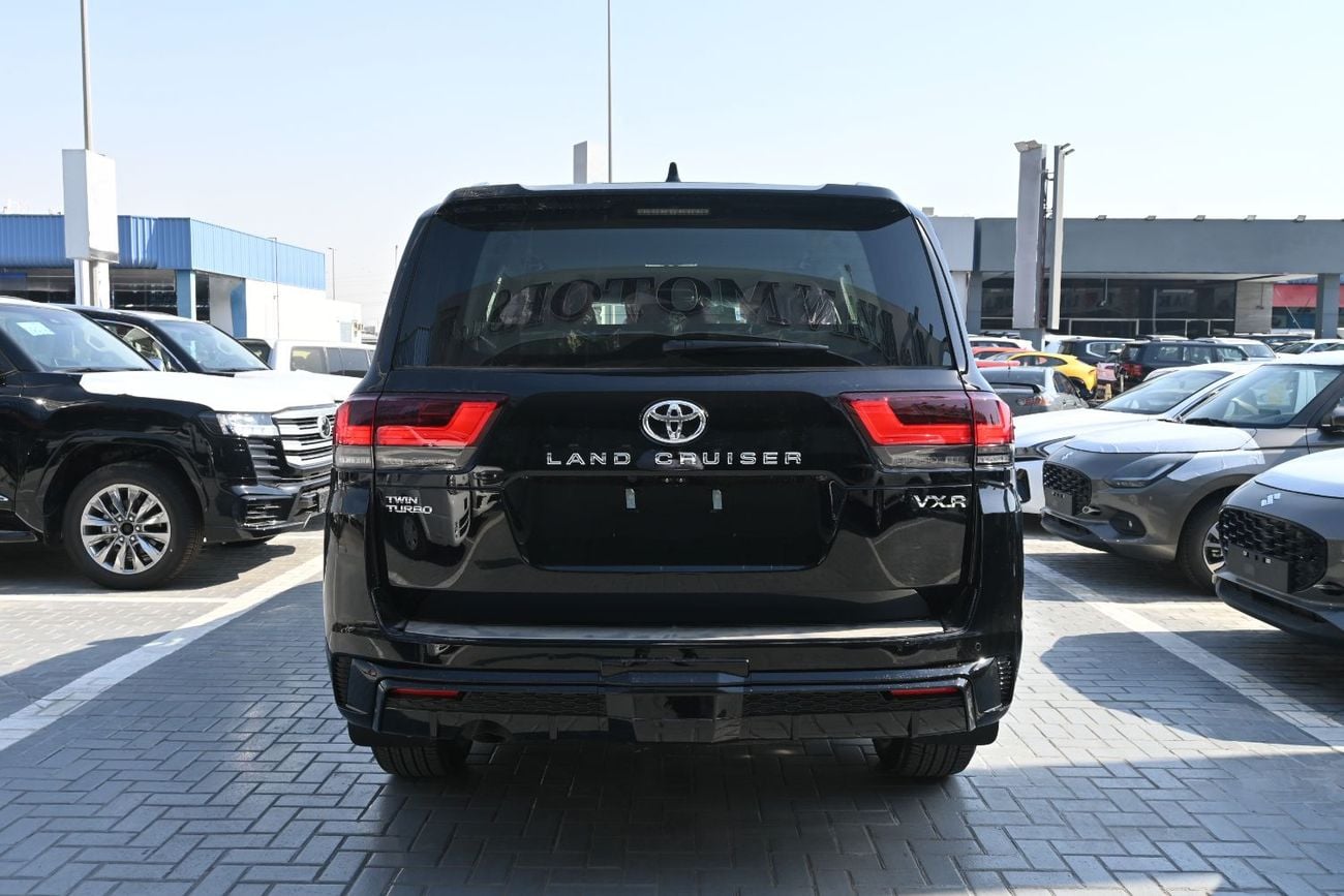 Toyota Land Cruiser VXR 3.5L TwinTurbo V6, 4WD Black inside Black