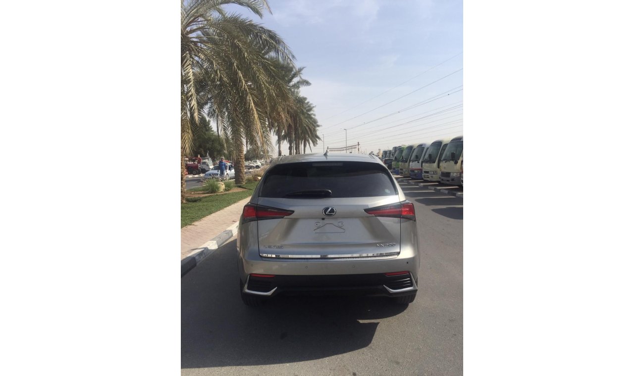 لكزس NX 200 LEXUS NX200