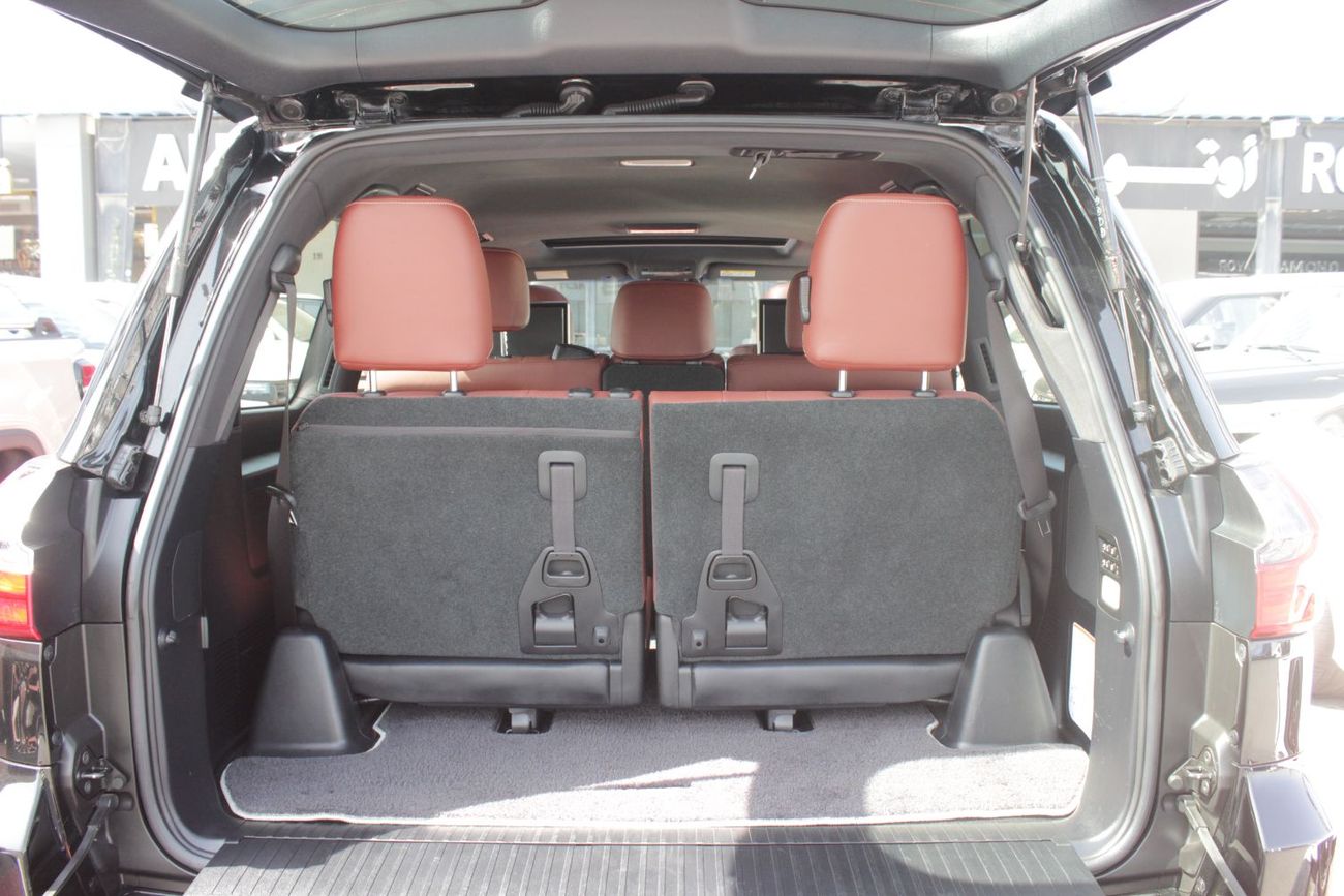 Lexus LX 570 Platinum 5.7L,GCC