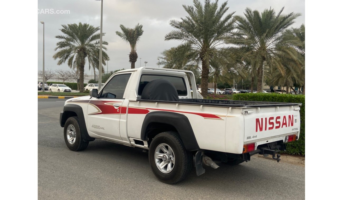 Nissan Patrol Pickup HT Safari