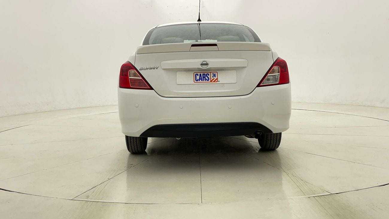 نيسان صني SV 1.5 | بدون دفعة مقدمة | اختبار القيادة في المنزل