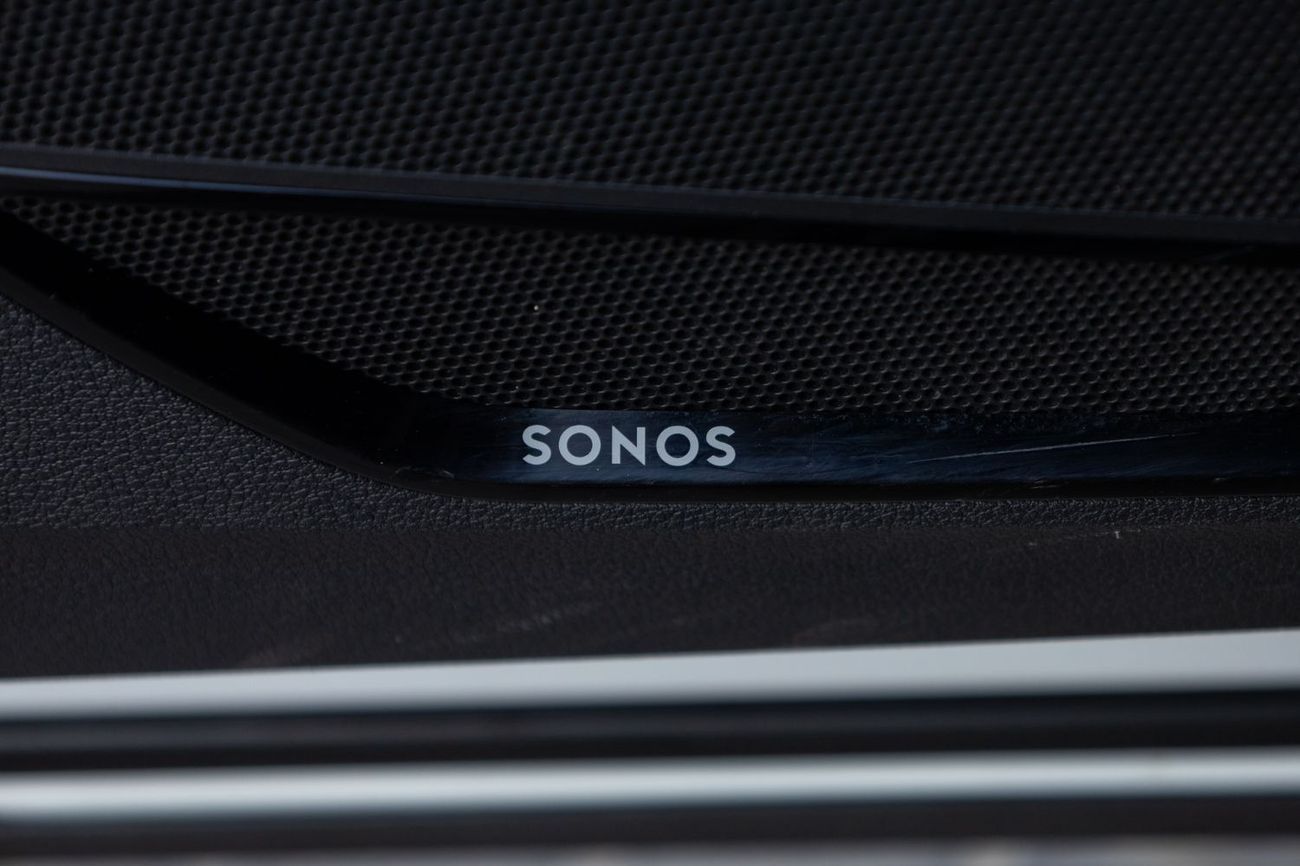 Audi RS Q3 TFSI quattro 2.5L SUV