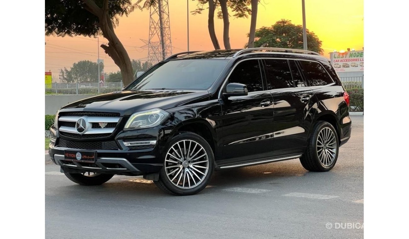 Mercedes-Benz GL 500 Std MERCEDES BENZ GL500 2015 GCC 4MATIC FULL OPTIONS IN PERFECT CONDITION