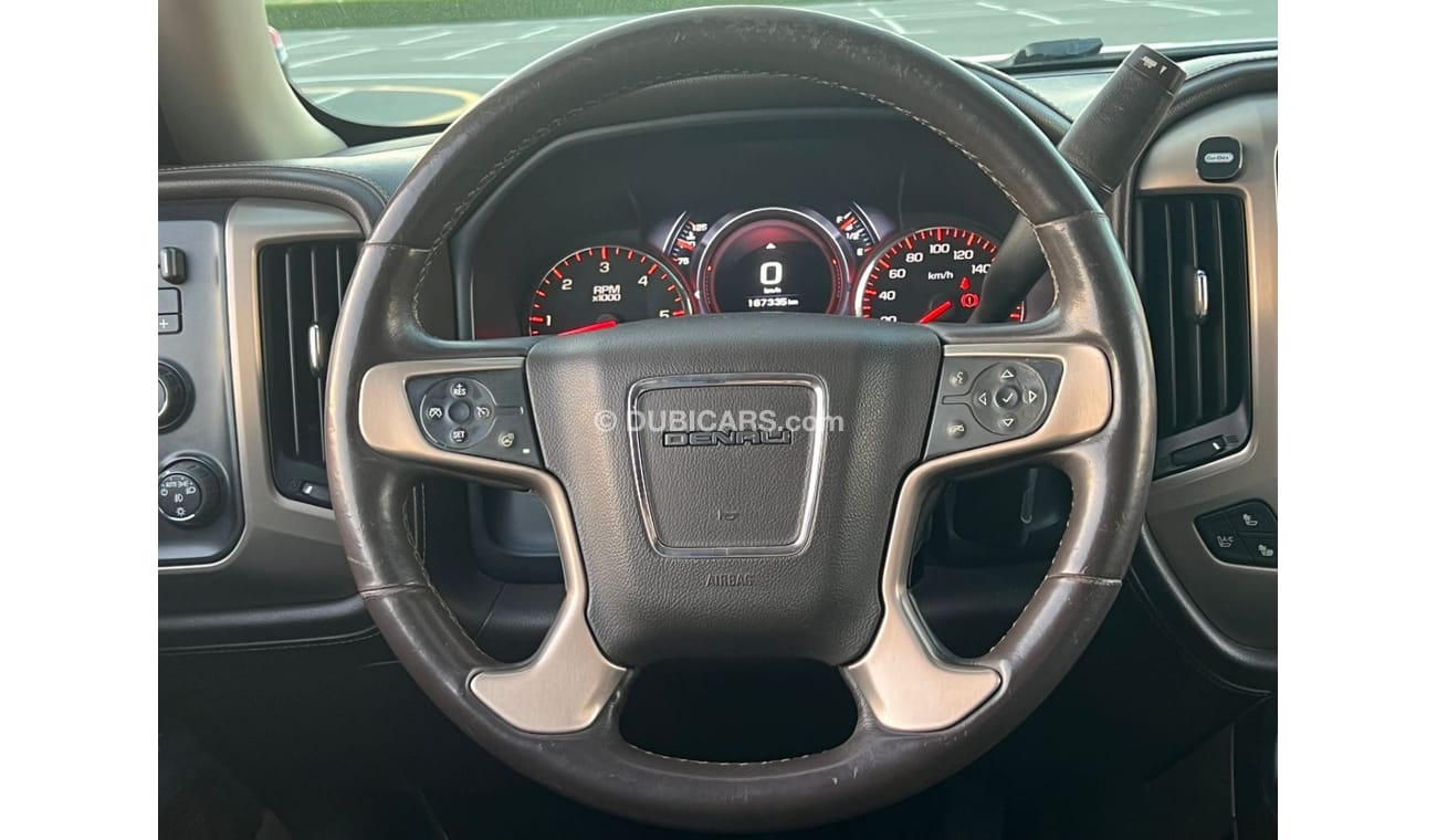 GMC Sierra 1500 Denali Sierra Denali 2015 GCC V8 Perfect condition