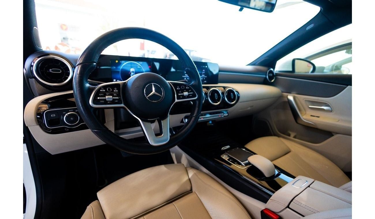 مرسيدس بنز A 200 Std 2.0L Mercedes-Benz A200 2020 GCC under Warranty with Flexible Down-Payment.