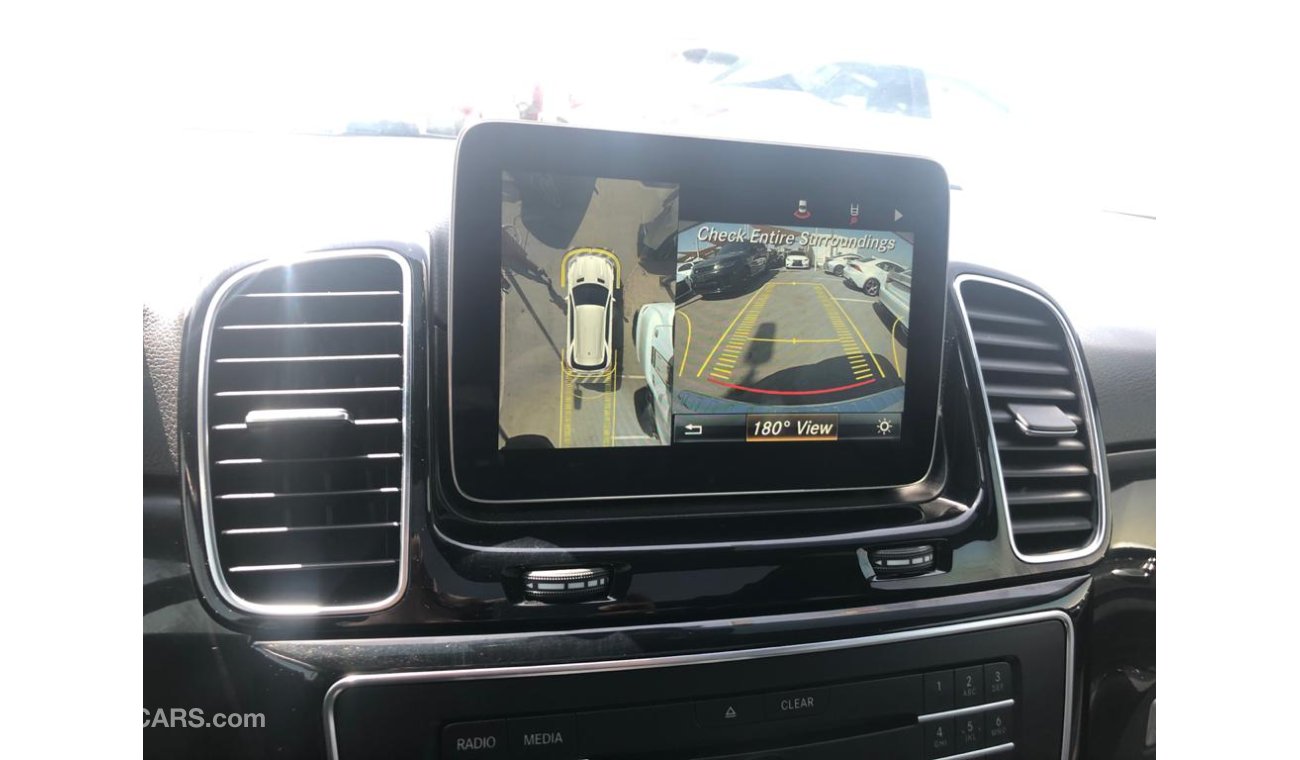 Mercedes-Benz GLE 400 4-Matic / 360 CAMERA / FREE OF ACCIDENT