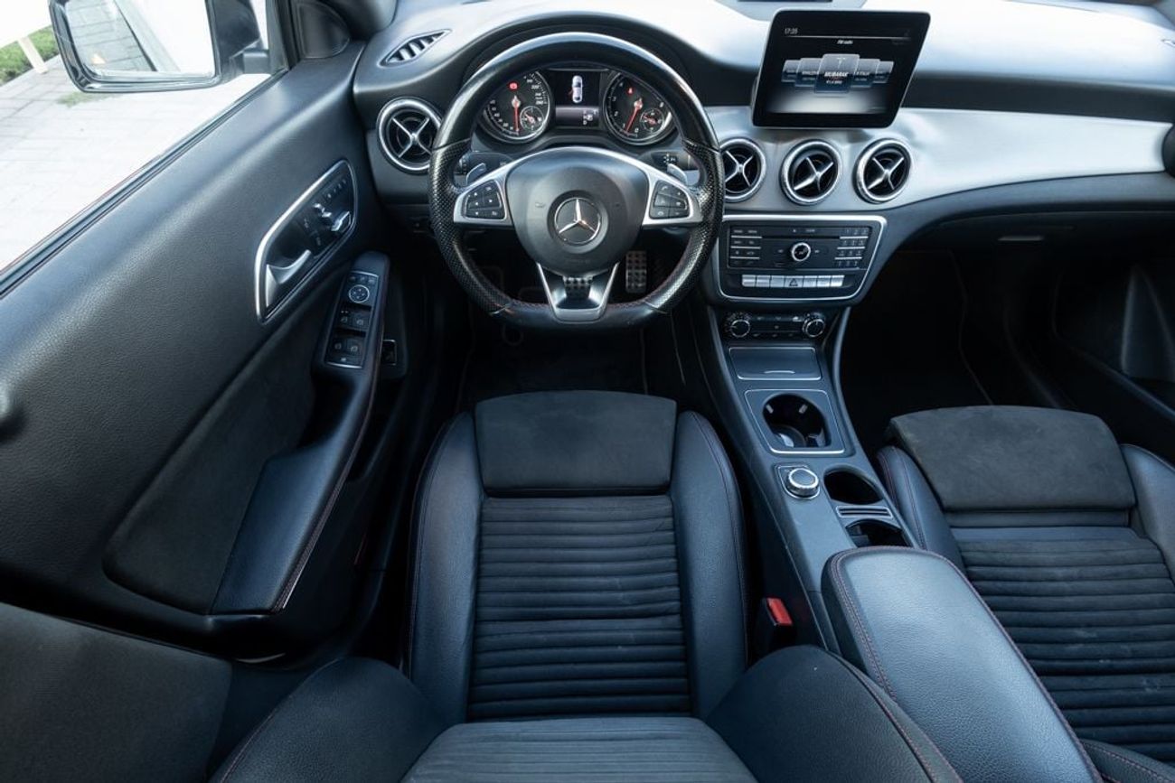 مرسيدس بنز CLA 250 Sport 2.0L