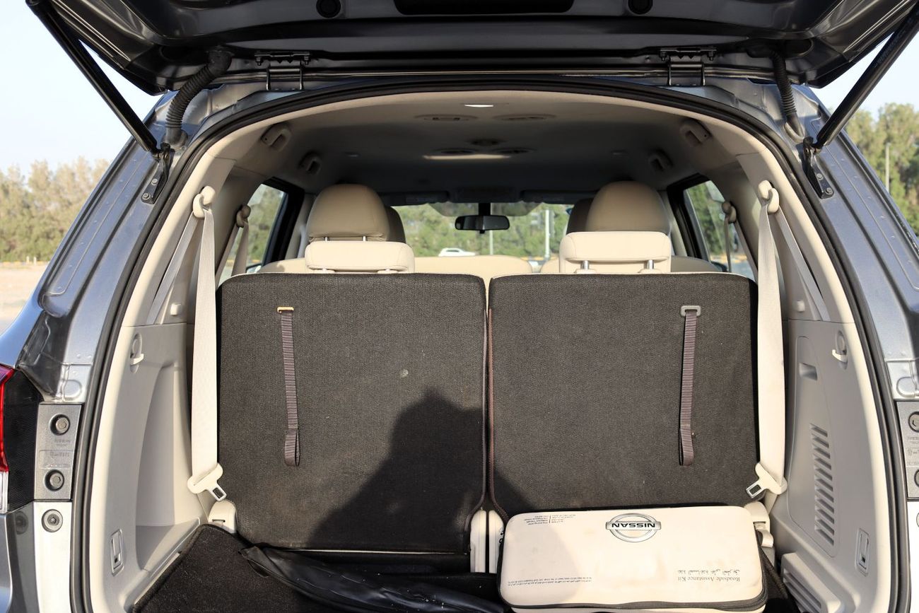 نيسان إكستيرا SE 2.5L RWD