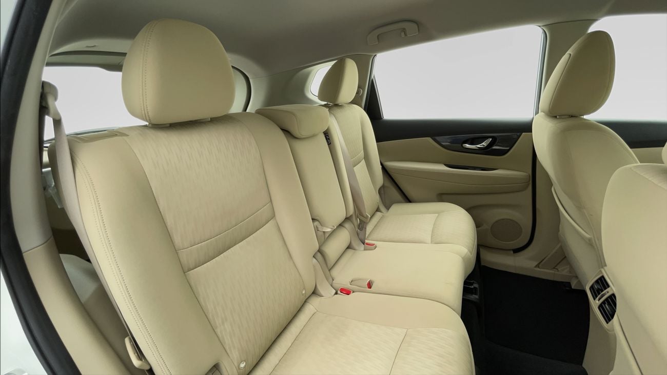 نيسان إكس تريل S 2.5 | بدون دفعة مقدمة | اختبار القيادة في المنزل