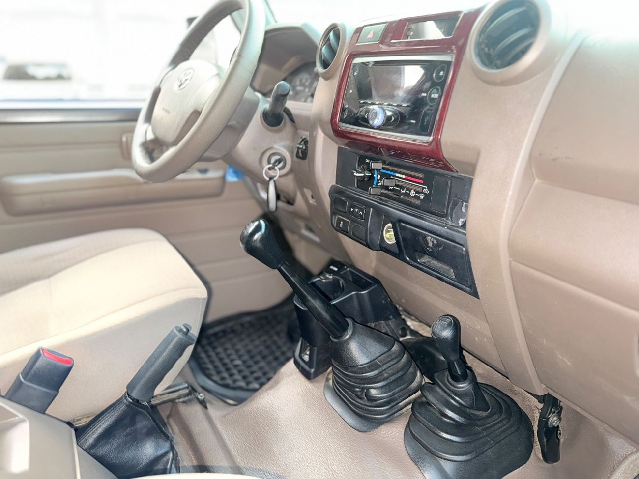 Toyota Land Cruiser Pick Up Double Cabin 4.5L