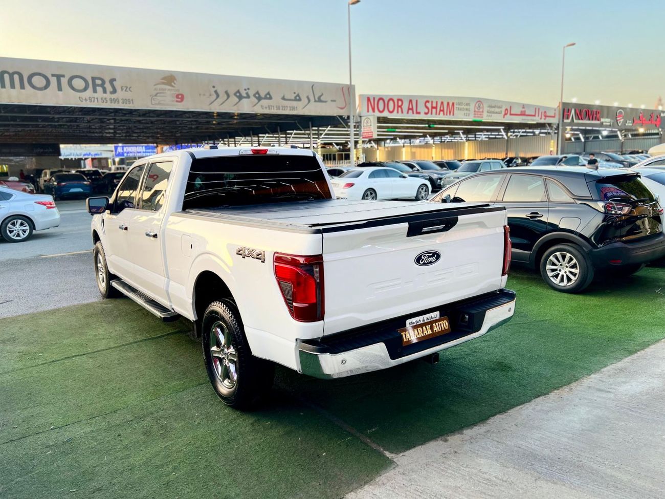 فورد F 150 XLT 5.0L Crew Cab Utility warranty one year bank financie available