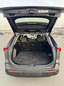 Toyota RAV4 2021 XLE SUNROOF KEYLESS FULL OPTION US SPEC