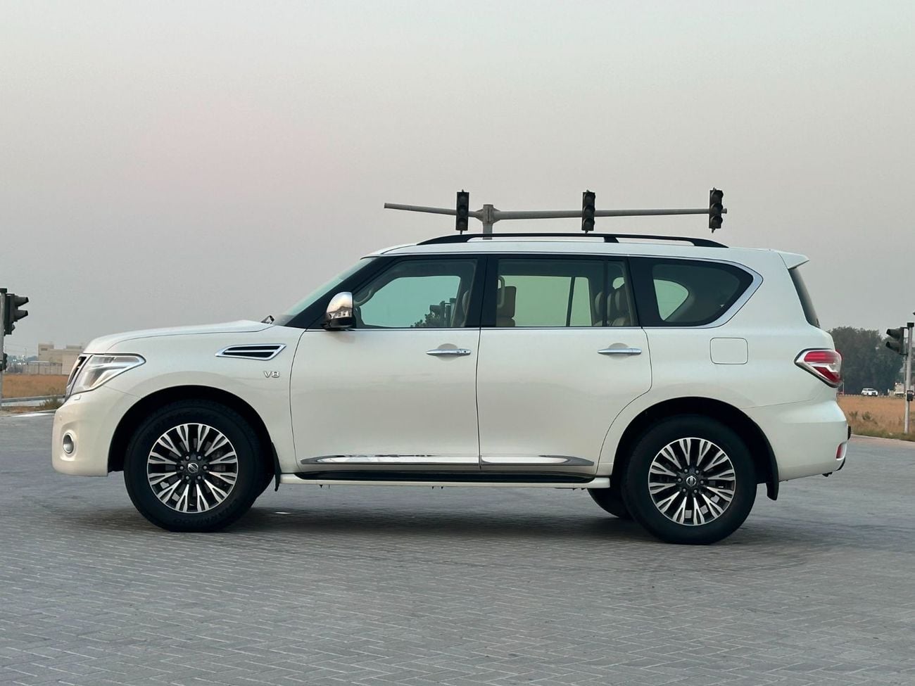 نيسان باترول LE TITANIUM