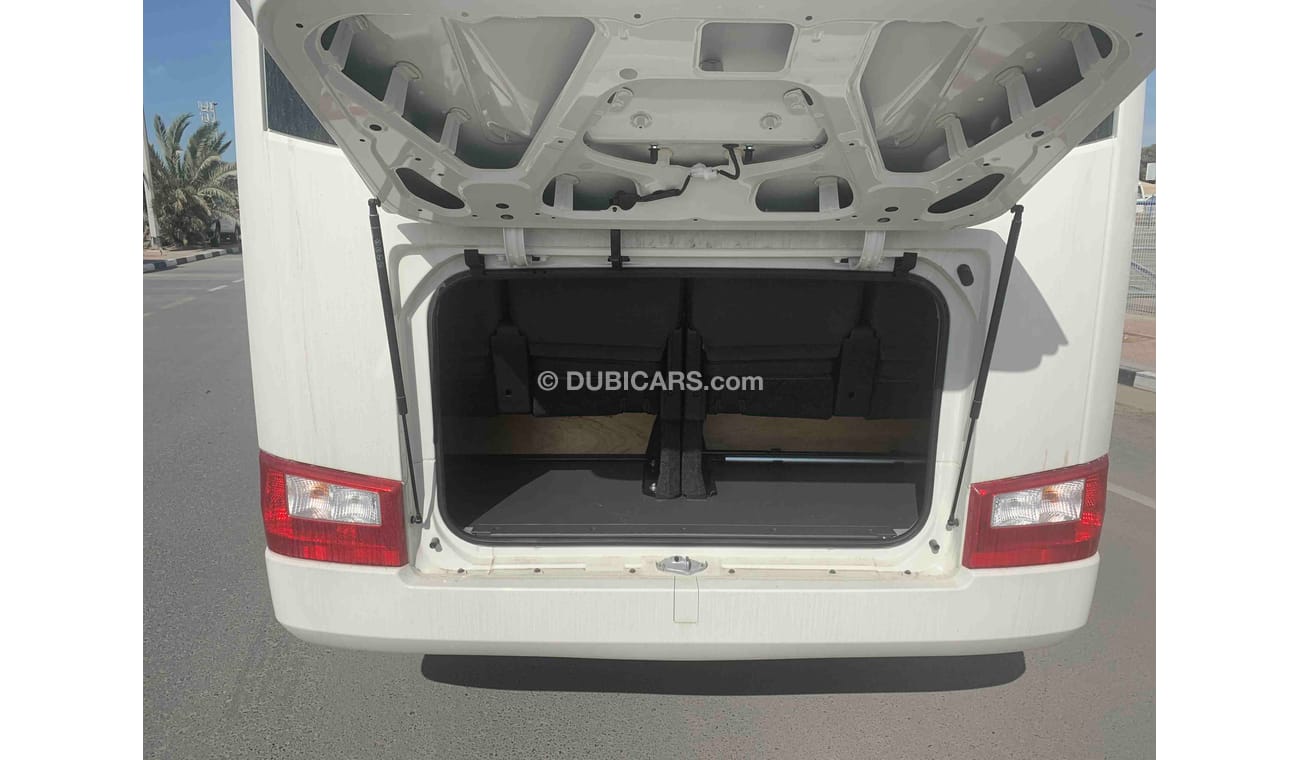 New Toyota Coaster VIP ( 4.2 DIESEL 22 seat ) 2019 for sale in Dubai