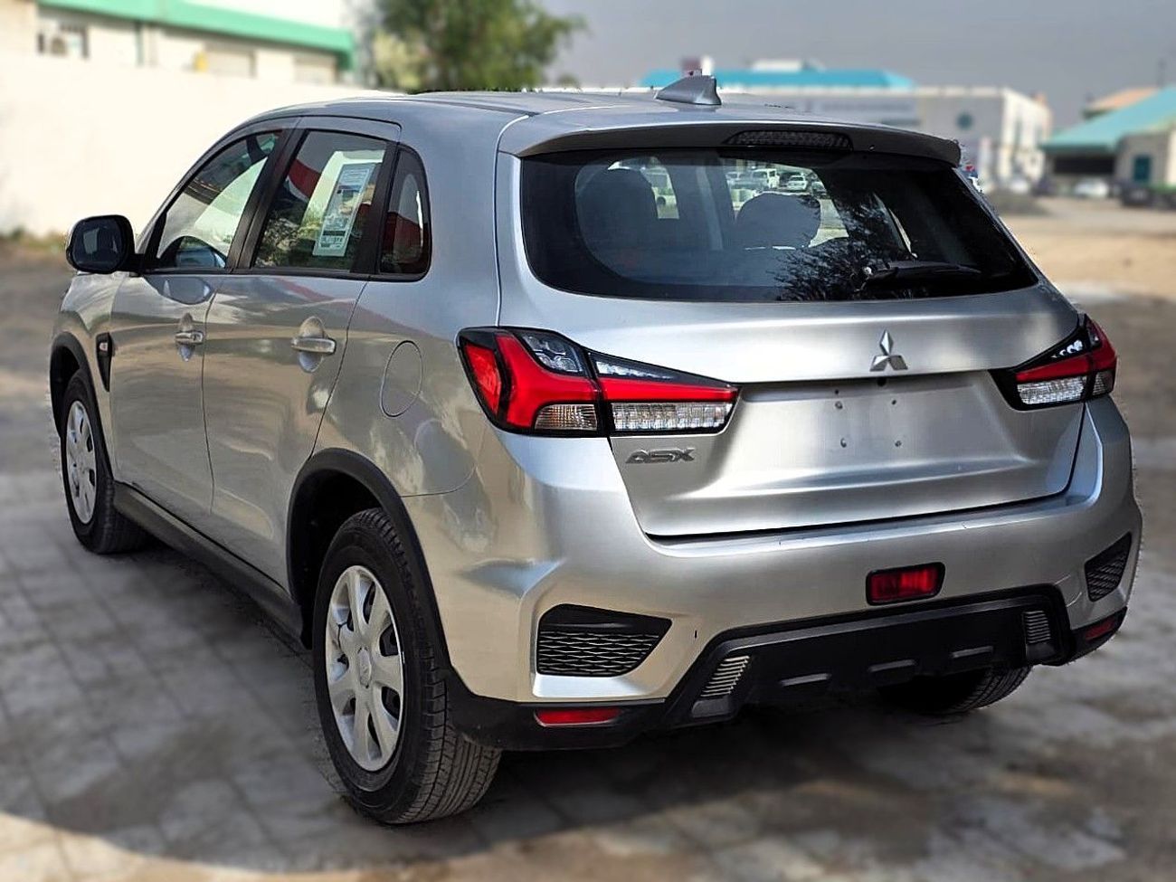 ميتسوبيشي ASX Low 2.0L FWD