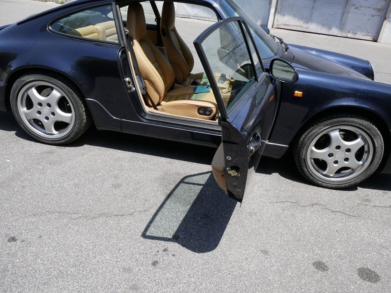 Porsche 911 964 Carrera 4 Coupe