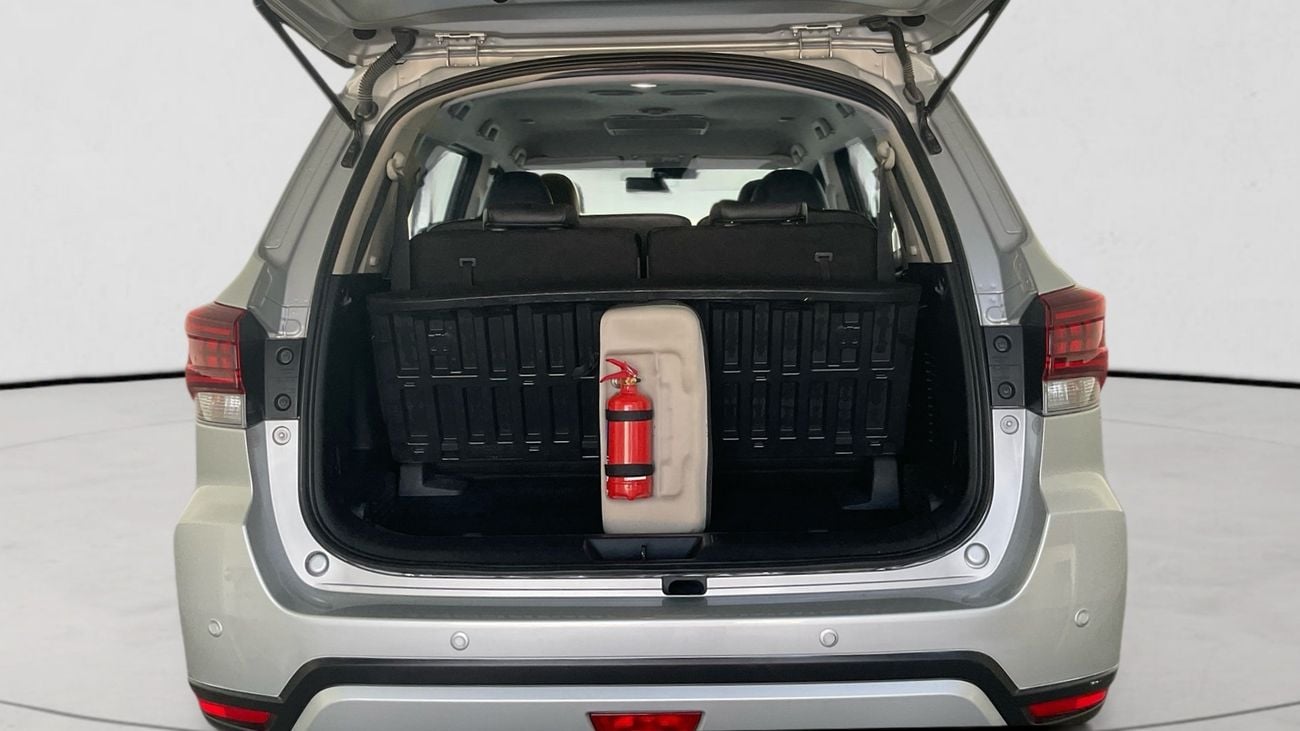 نيسان إكستيرا 2.5 4WD PLATINUM AUTO | شامل الضمان | 0 ﺪﻔﻋﺓ ﺃﻮﻟﻯ