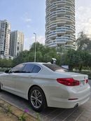 بي أم دبليو 520i