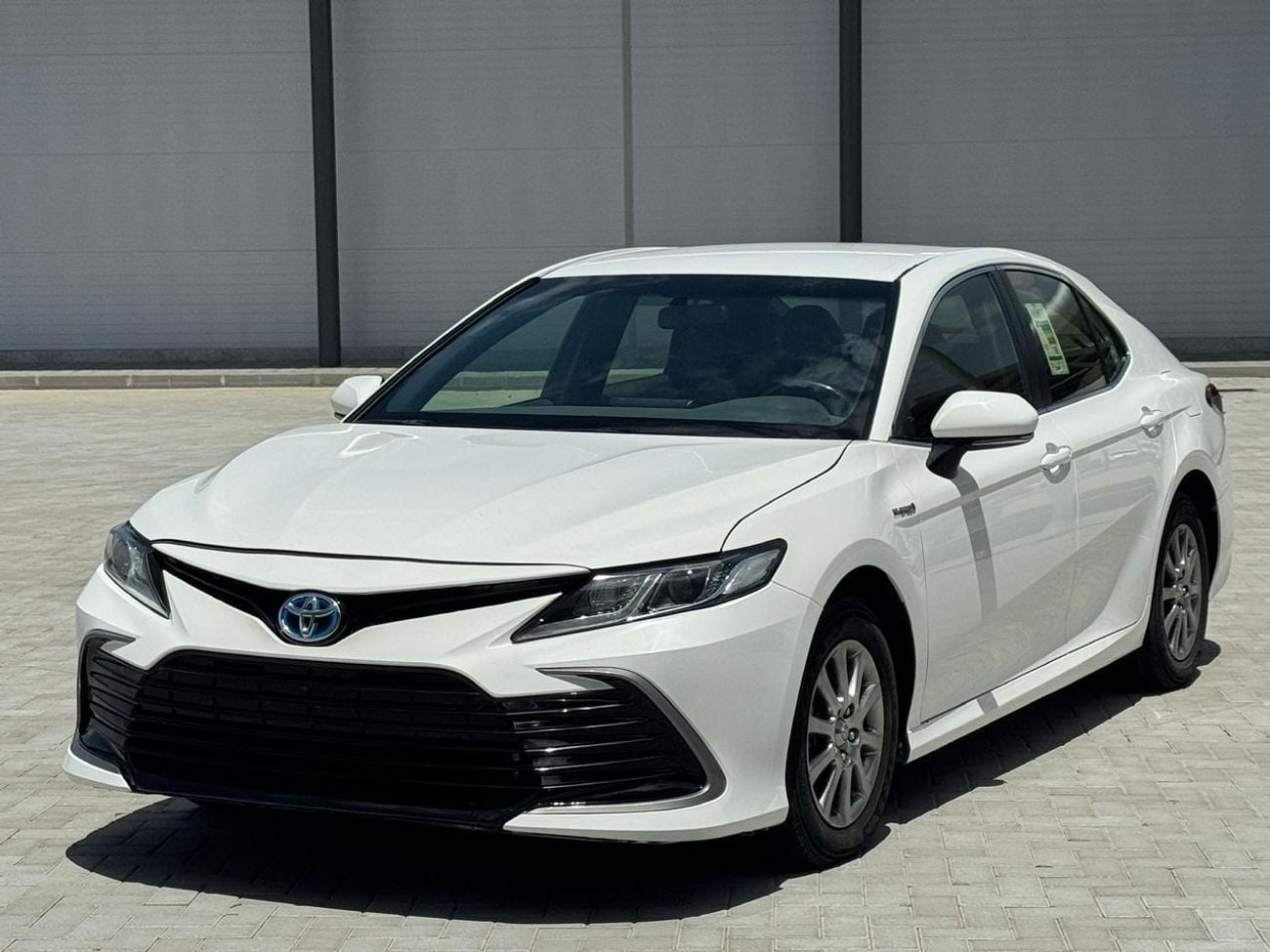 Toyota Camry GLE Hybrid 2.5L