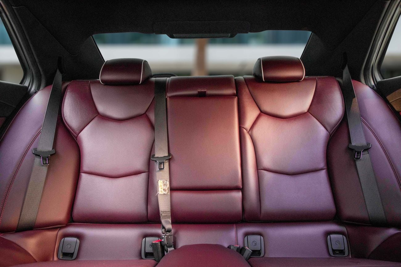 Cadillac CT4 Cadilac CT4 - V-Series | 2,155 P.M | 0% Downpayment | IMMACULATE!