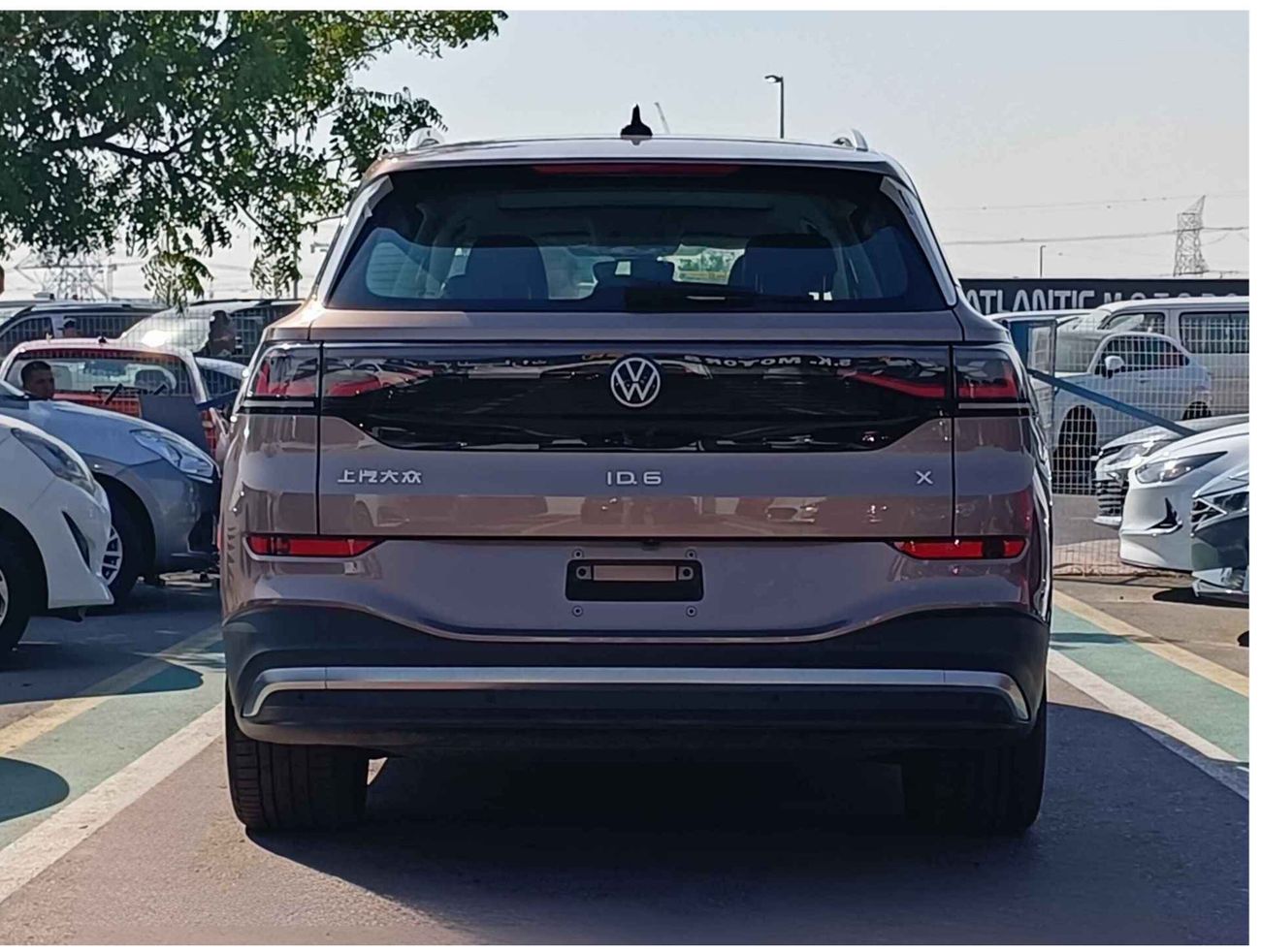 فولكس واجن ID.6 X-PURE /  CLOSE PANORAMIC ROOF / FULL OPTION / ONLY FOR EXPORT - UNLIMITED MILEAGE