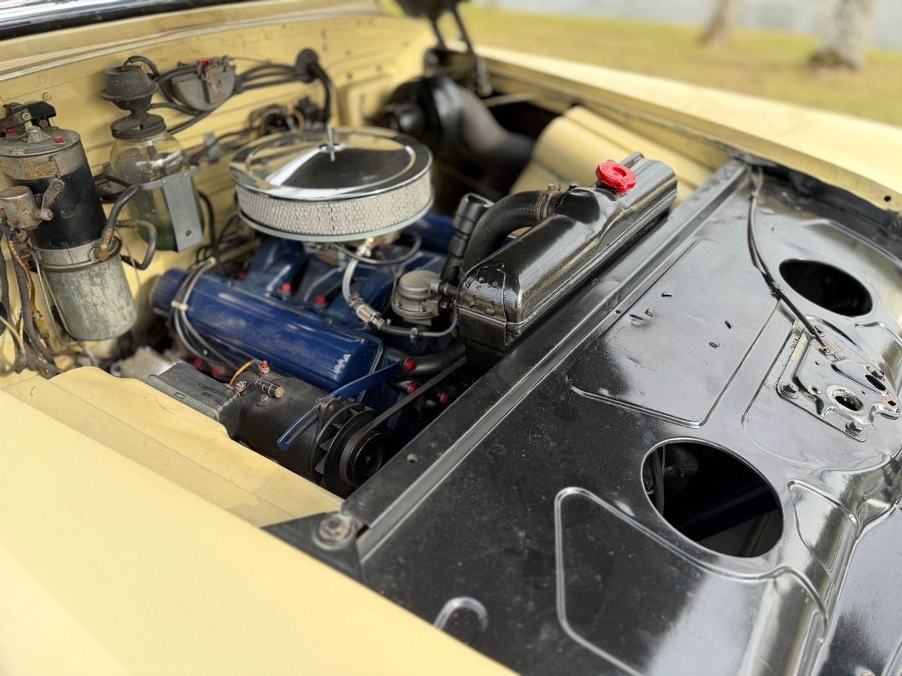 Cadillac Series 62 1949 Cadillac Series 62 Convertible – Fiesta Ivory – Red Leather – Matching Numbers – Collector Grad