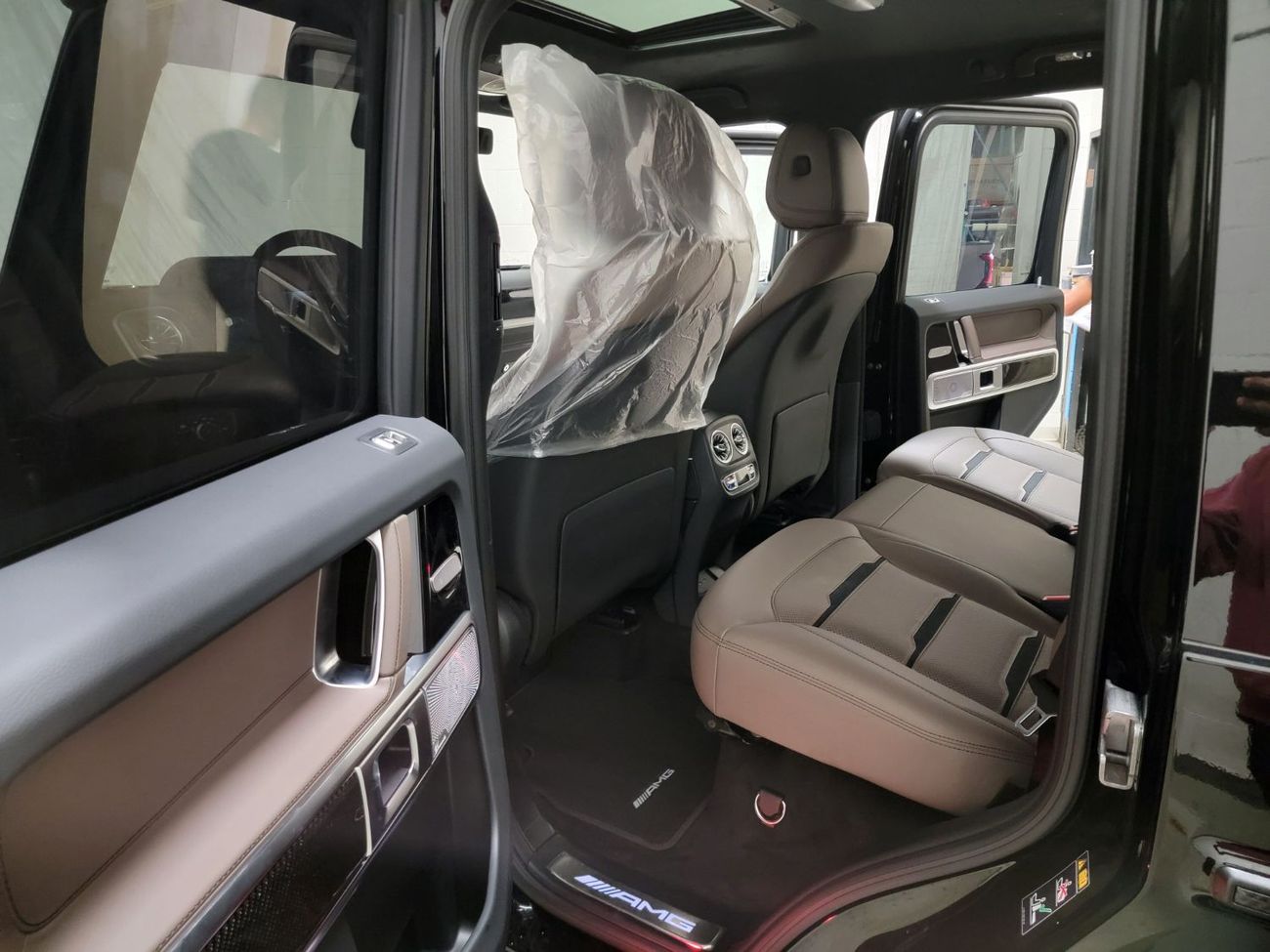 Mercedes-Benz G 63 AMG 2025 MERCEDES G63 AMG CARBON FIBER BRAND NEW 0M
