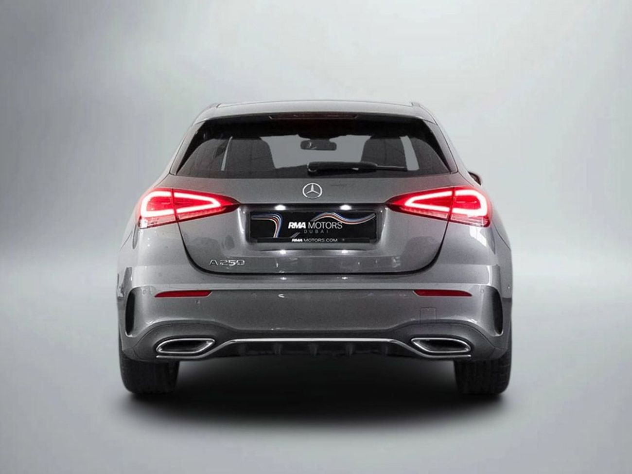 مرسيدس بنز A 250 2.0L 211BHP