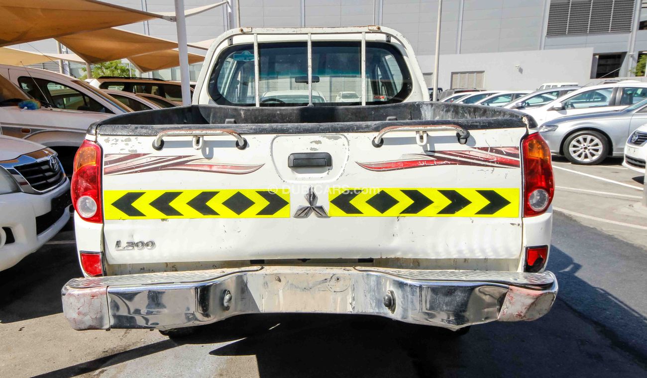 Mitsubishi L200