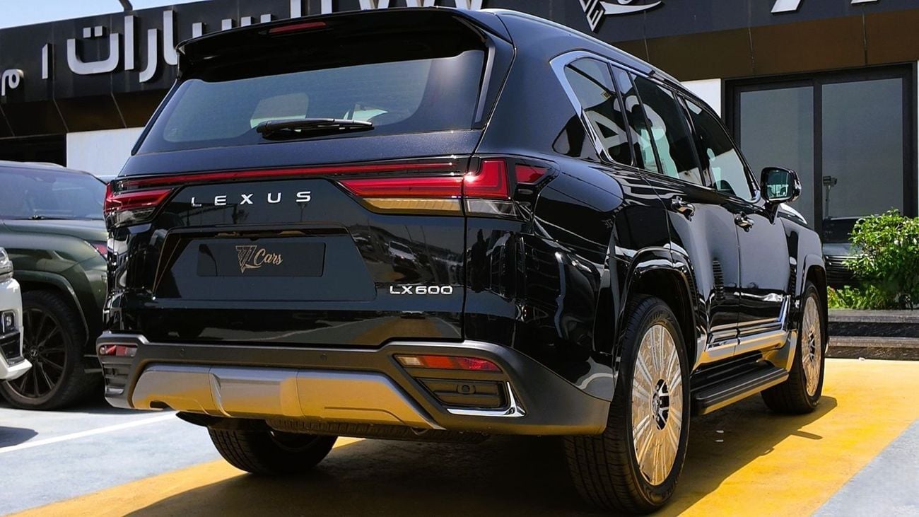 لكزس LX 600 SIGNATURE 2026 Lexus LX 600 | 3.5L Twin-Turbo V6 | 409 HP | GCC Specs