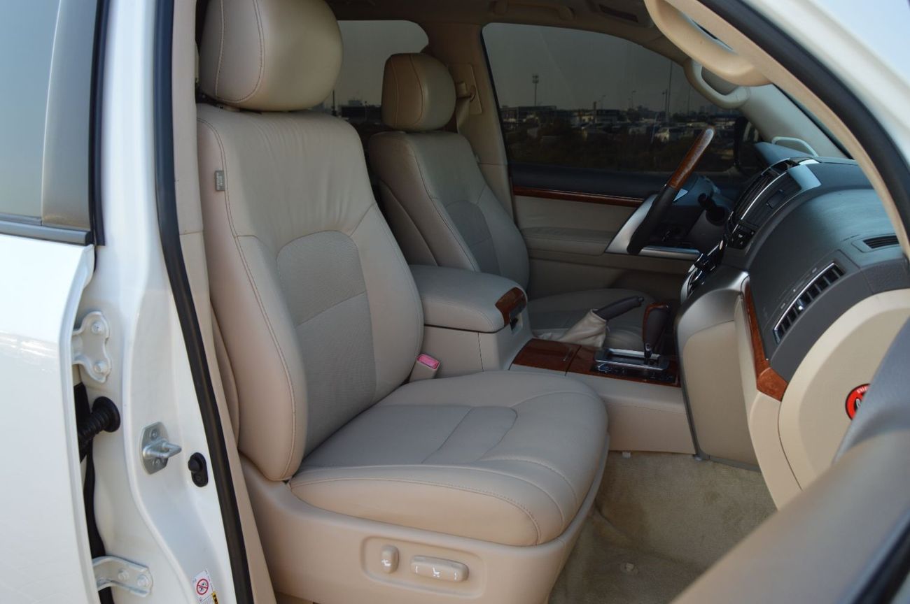 Toyota Land Cruiser Full Option
