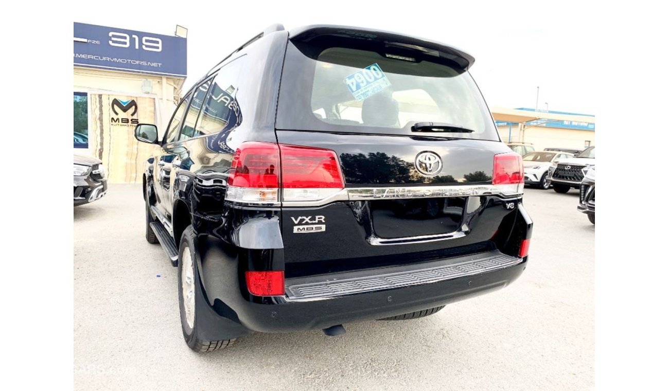 Toyota Land Cruiser Elegance Diesel A/T with MBS Comfort Edition