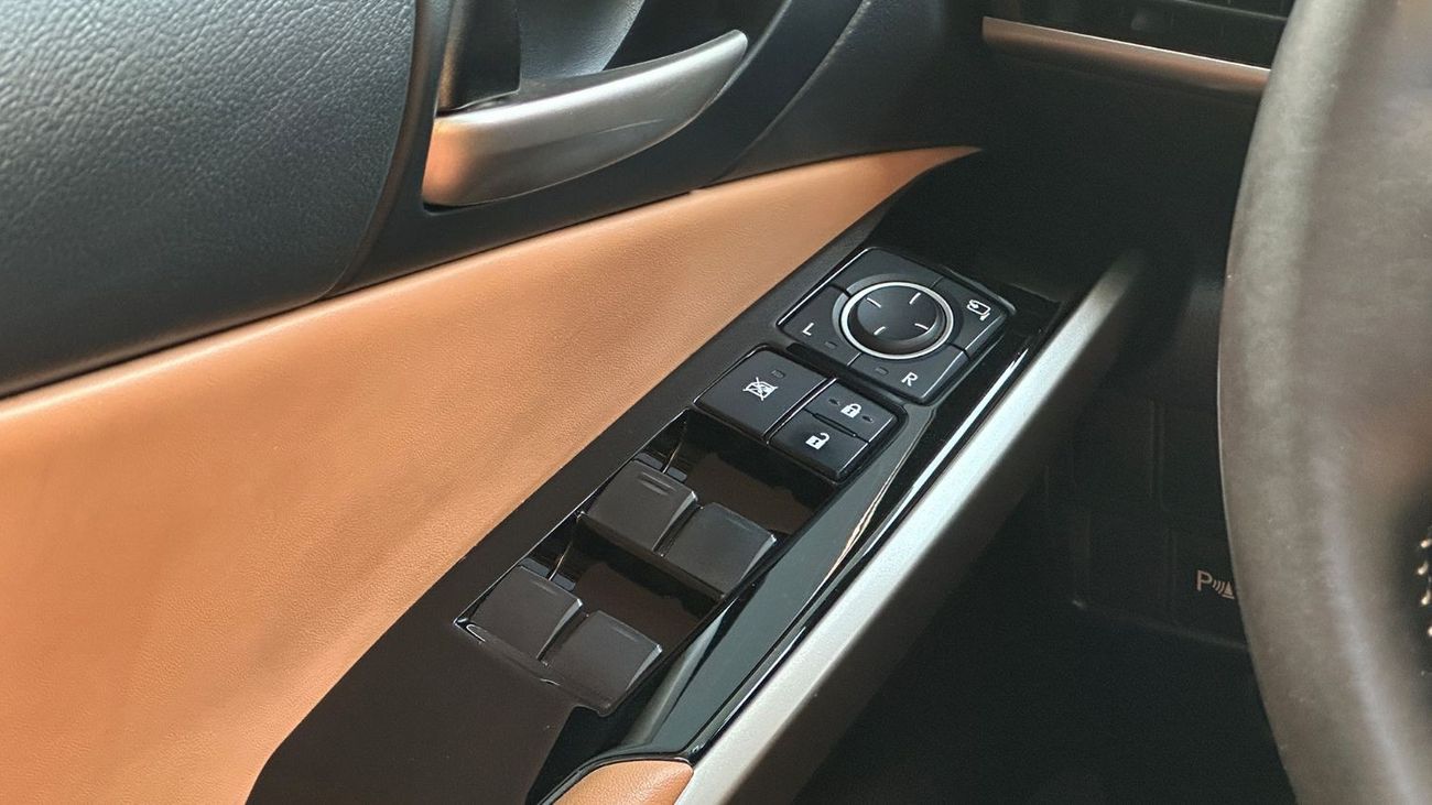 Lexus IS300 Premier 2019 Full Service History GCC