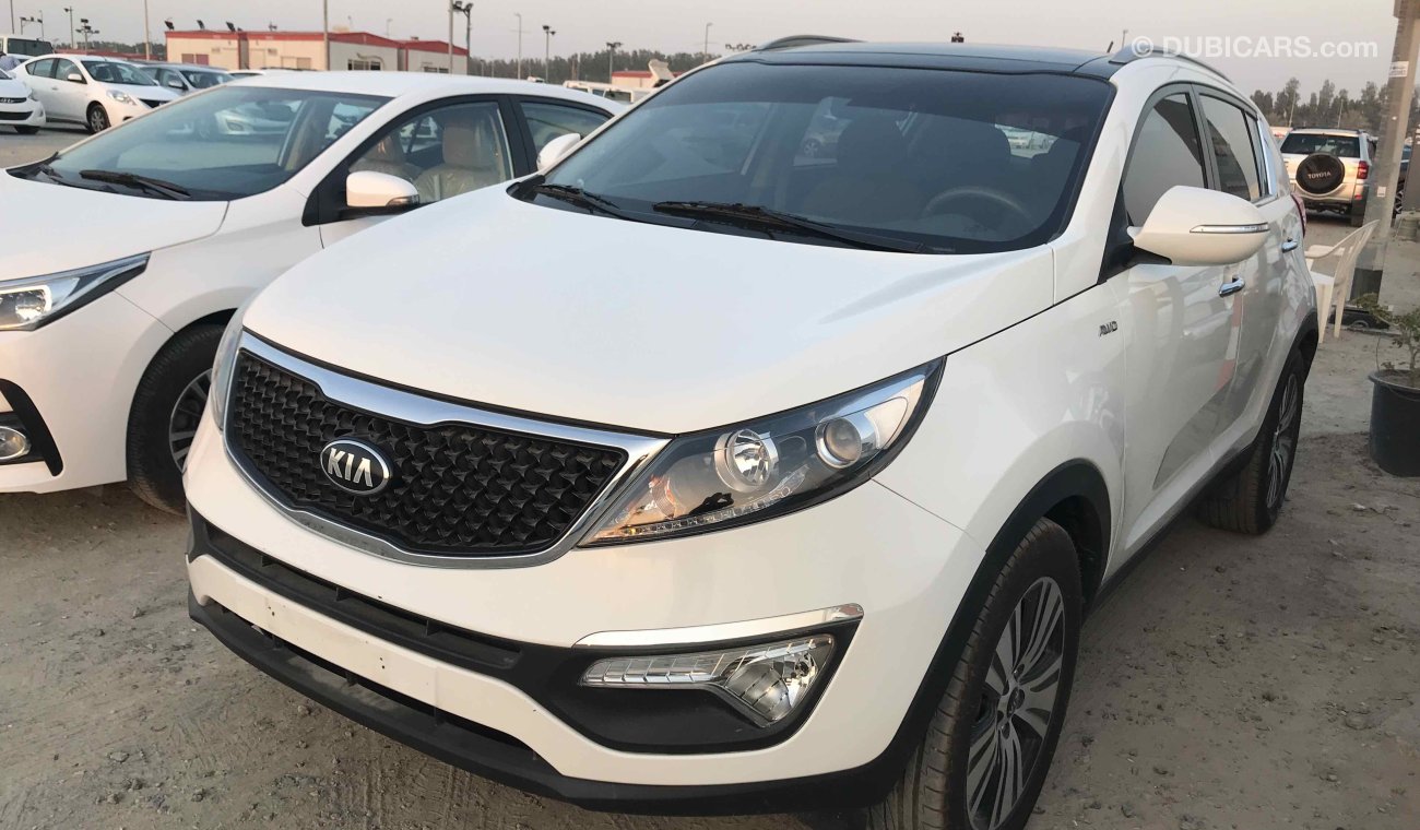 Kia Sportage فل اوبشن 1 what’s app 00971507970887