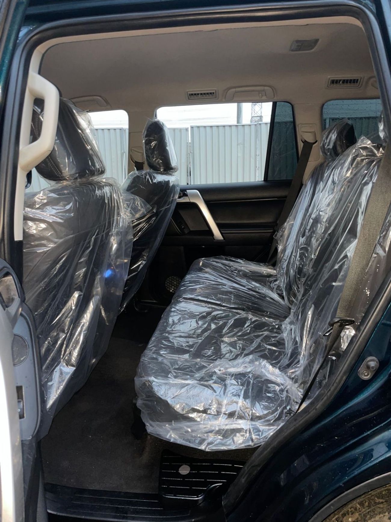 Toyota Prado RIGHT HAND DRIVE ONLY FOR EXPORT 2.8L 4CYLIENDER