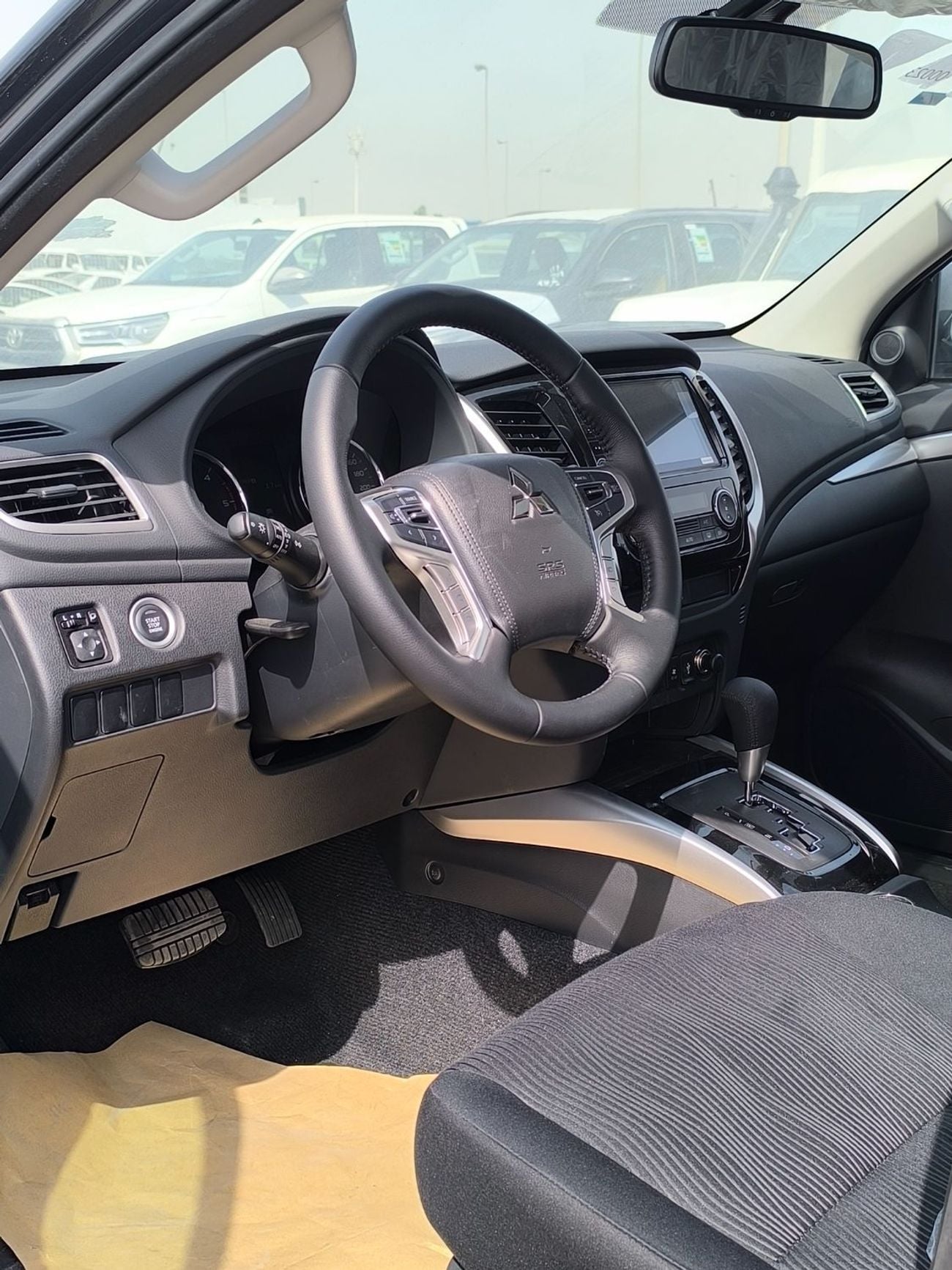 Mitsubishi Montero Sport GLS HIGHLINE MONTERO SPORT 2.5L 4WD DIESEL