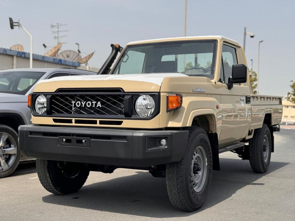 New Toyota Land Cruiser Pick Up 79 SC 4.0L PETROL AUTOMATIC ...