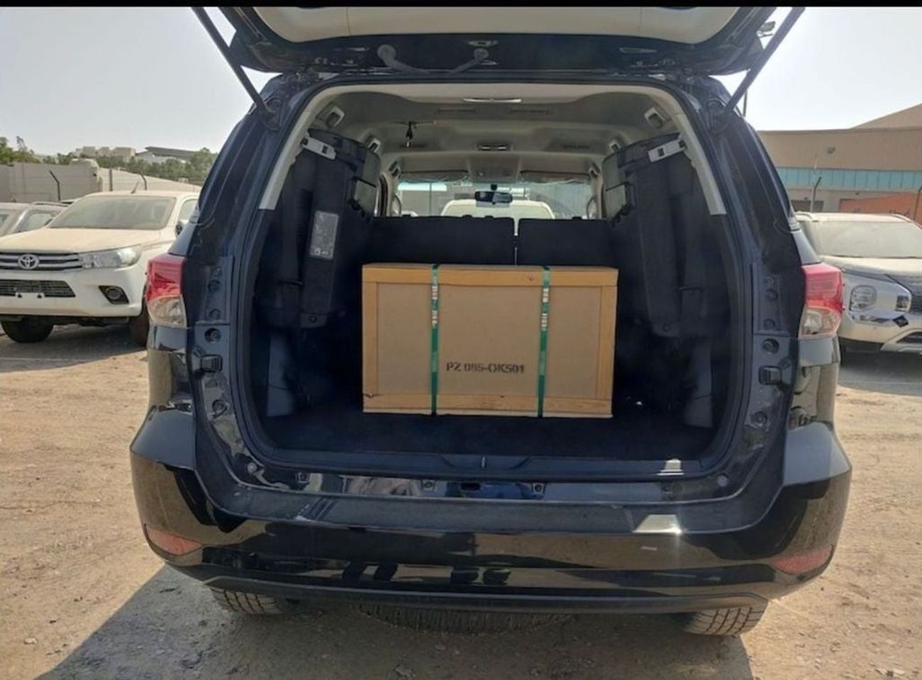 تويوتا فورتونر EXR 2.7L (160 HP) TOYOTA FORTUNER 2.7L PETROL AUTO WD 2025