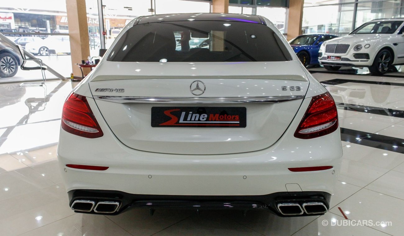 مرسيدس بنز E 63 AMG V8 Biturbo 4Matic