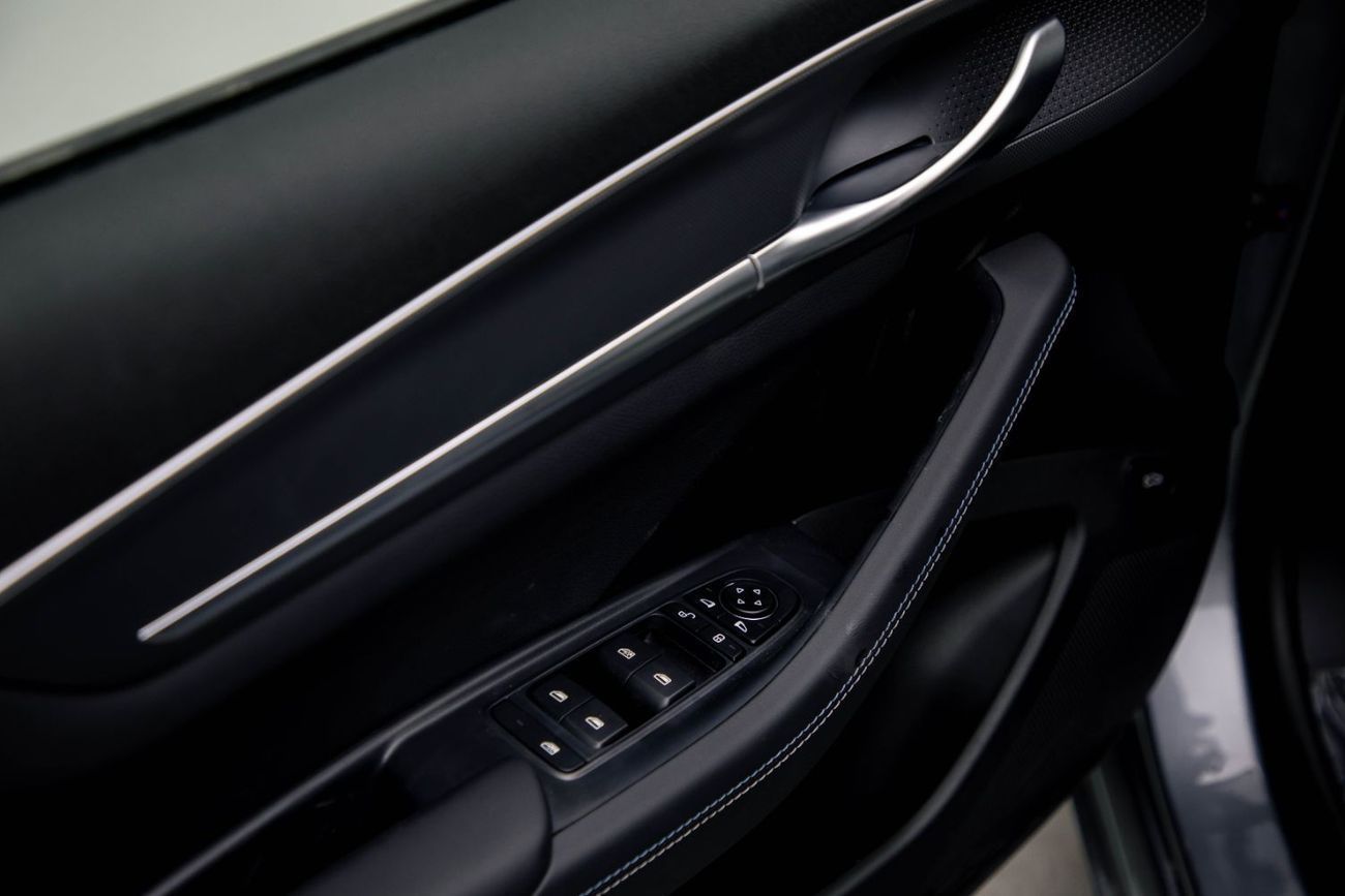 بي واي دي ديسترويار 05 Luxury -1.5L Grey Inside Grey | Export Only