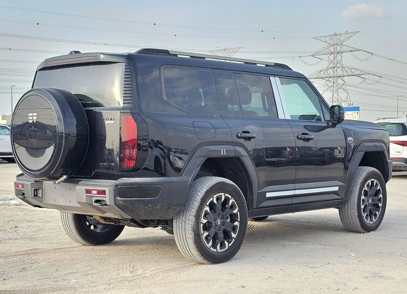 Jetour G700 Luxury 2.0T 150km Enjoy Edition 6-seater 2025 with EVS 5 YEARS WARRANTY